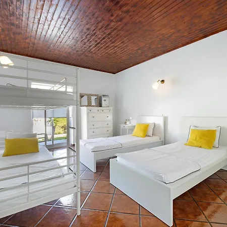 Oliveira Villa *