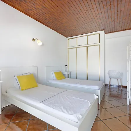 Villa Oliveira *